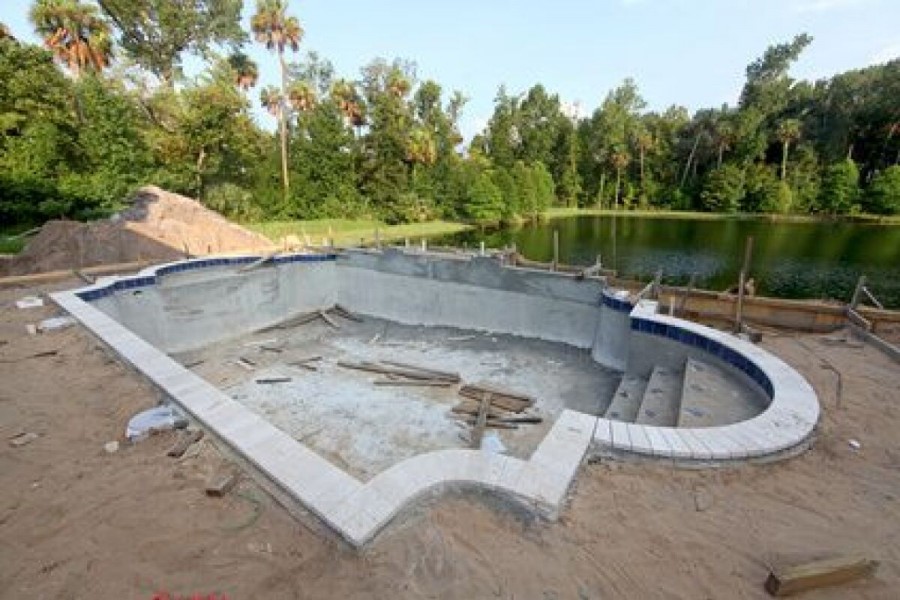 Construction piscine : comment s'y prendre ?